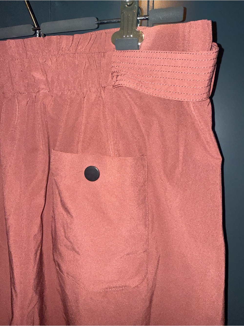 Athleta Cognac Brown Skyline II Paper Bag High Rise Shorts - Picture 7 of 7